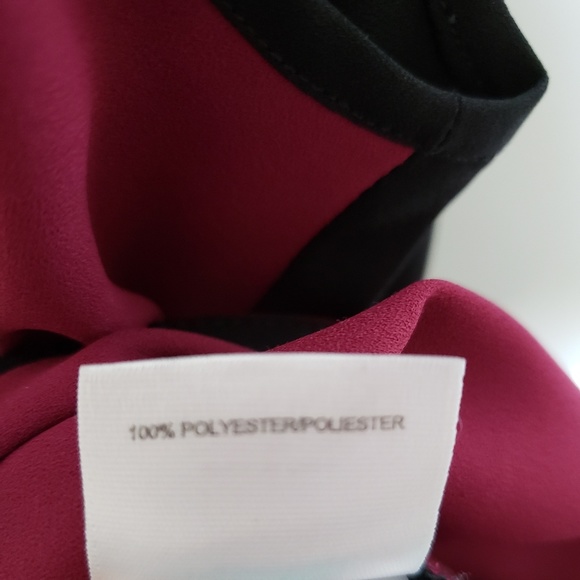 Anne Klein Burgundy & Black Pleated Blouse - Picture 7 of 8